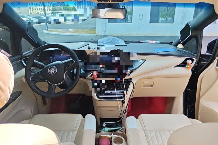 Used Buick GL8 2023 ES Lu Zun Luxury Edition and Yue Version Center Console