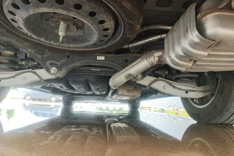 Used Buick GL8 2023 ES Lu Zun Comfort Model Chassis Rear