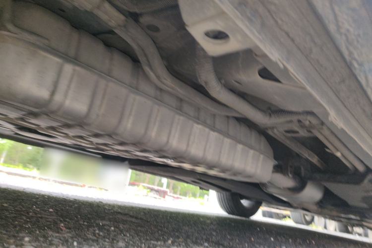 Used Buick GL8 2023 ES Lu Zun Deluxe Model Chassis Rear Right