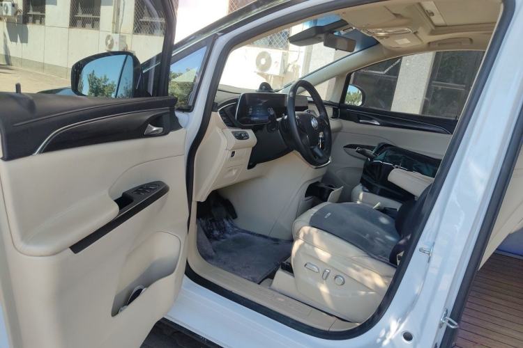 Used Buick GL8 2023 ES Lu Zun Deluxe Model Driver Seat
