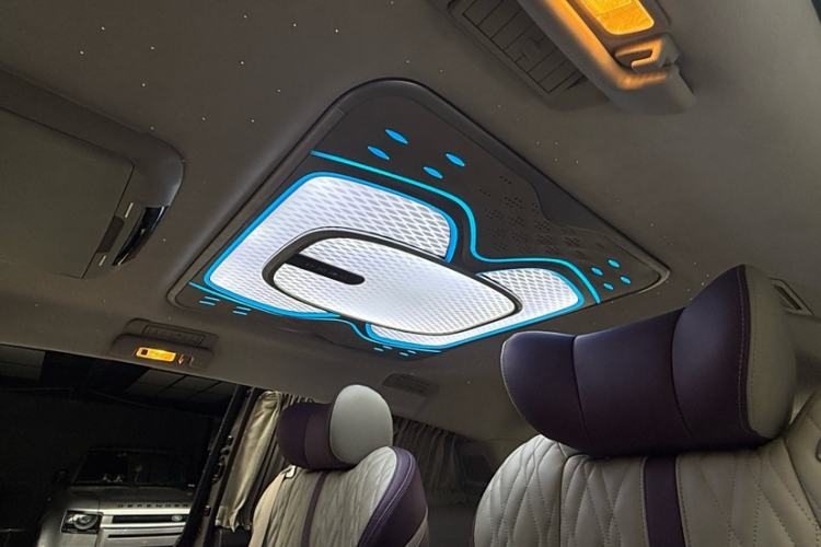 Used Buick GL8 2023 Land Executive Class Smart Enjoyment Model Headliner