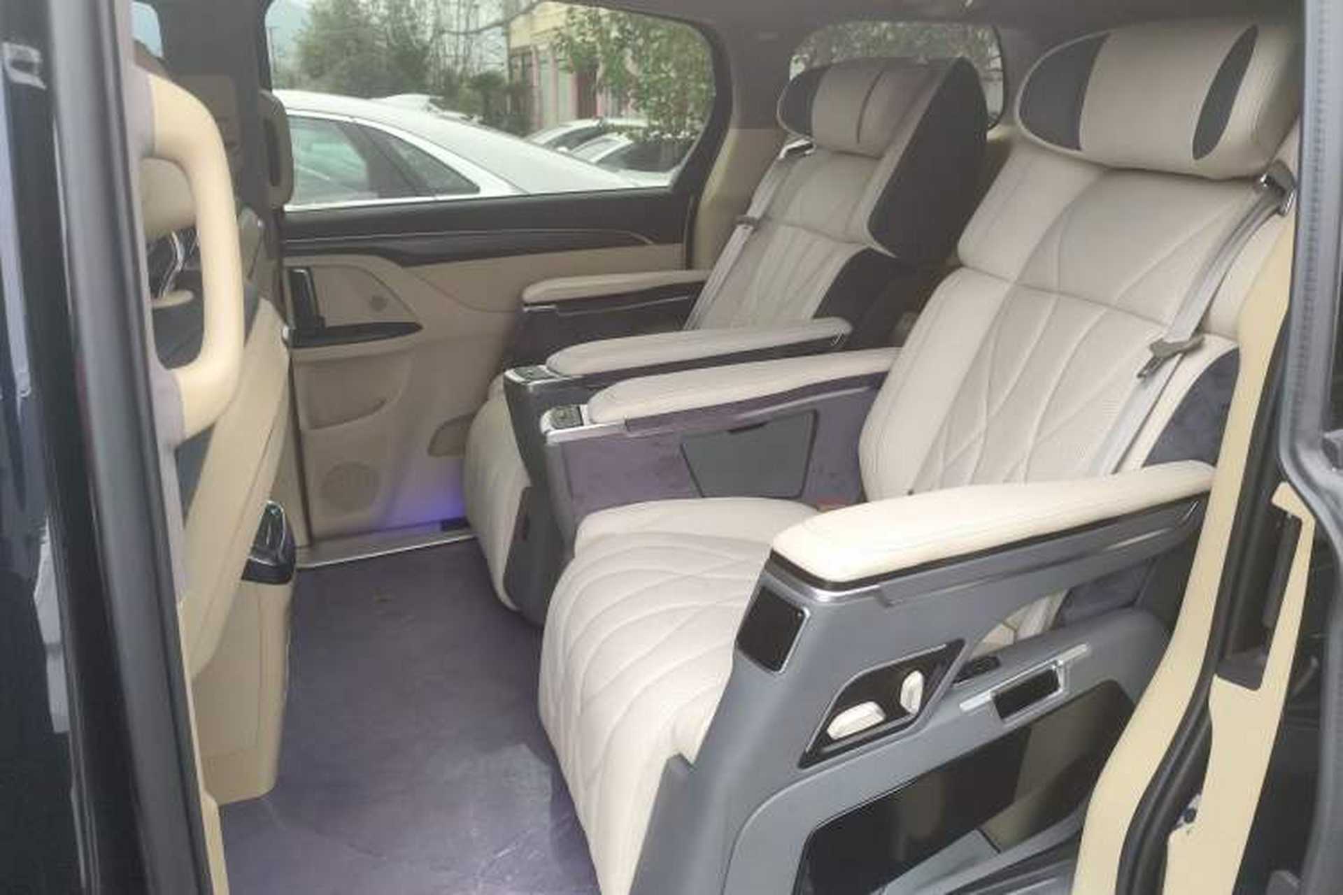 Used Buick GL8 2023 ES Lu Zun Deluxe Model Interior 1