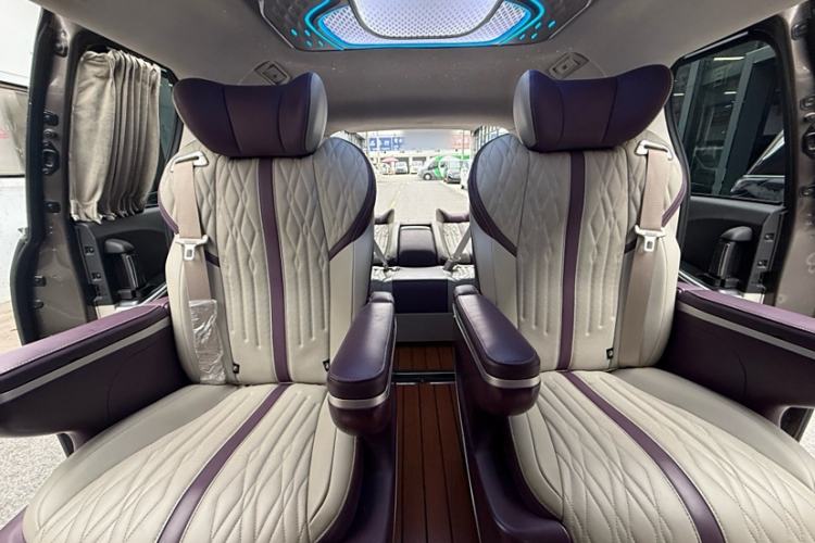 Used Buick GL8 2023 Land Executive Class Smart Enjoyment Model Interior 10
