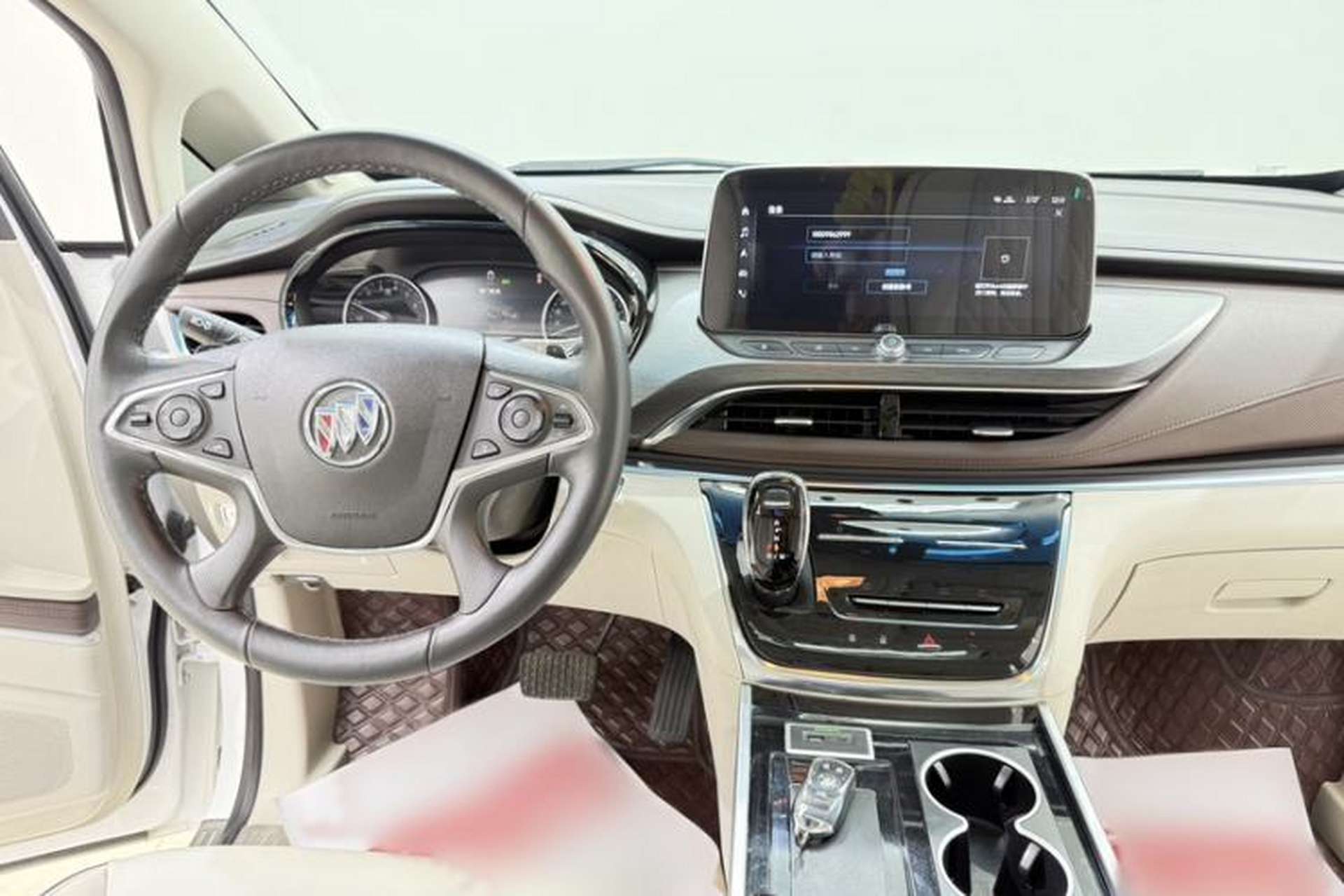 Used Buick GL8 2023 Land Executive Class 652T Luxury Model Interior 2