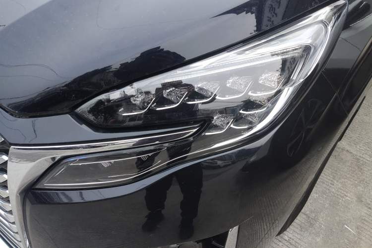 Used Buick GL8 2023 ES Lu Zun Comfort Model Left Front Headlight