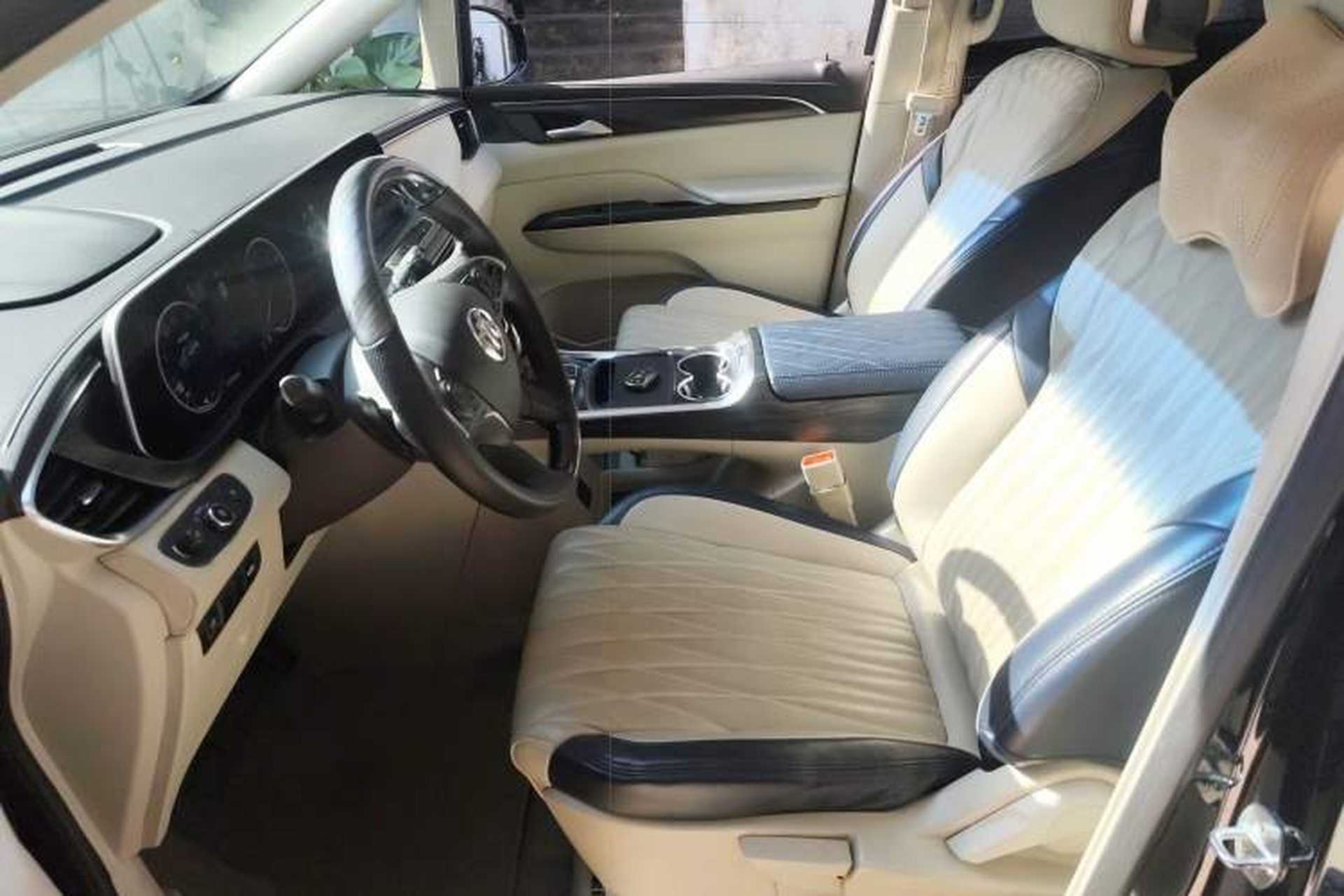 Used Buick GL8 2023 ES Lu Zun Comfort Model Left Front Seat