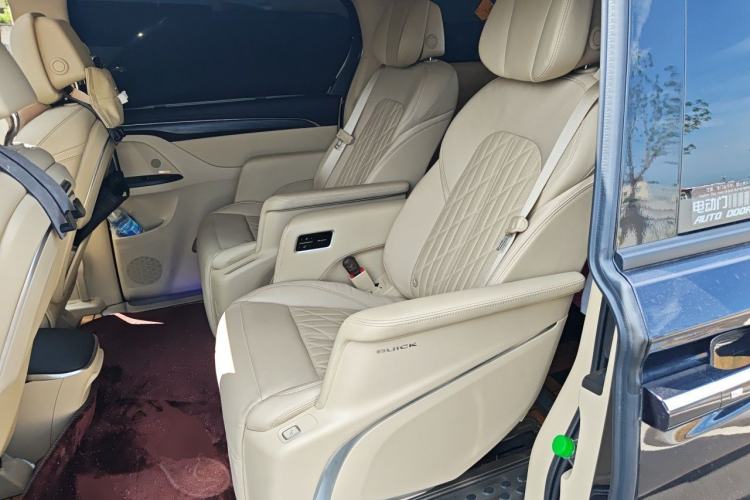 Used Buick GL8 2023 ES Lu Zun Luxury Edition and Yue Version Left Rear Seat