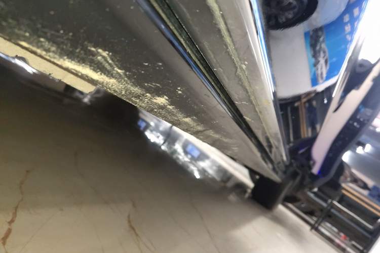 Used Buick GL8 2023 ES Lu Zun Deluxe Model Left Side Sill