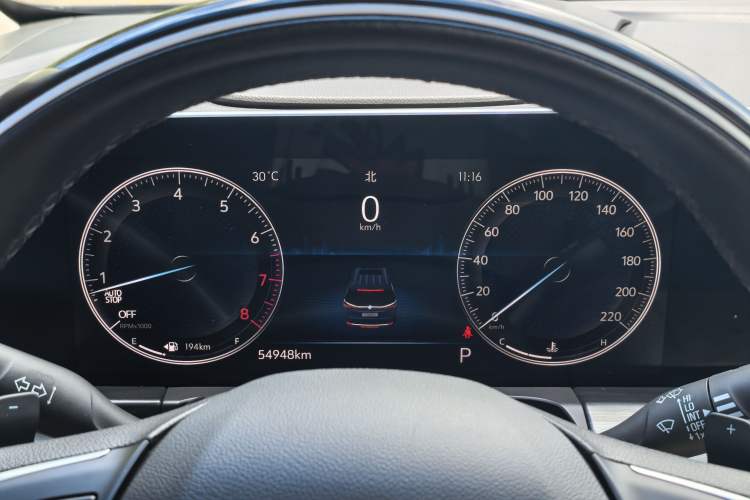 Used Buick GL8 2023 ES Lu Zun Comfort Model Odometer Close Up