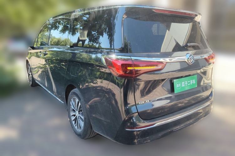 Used Buick GL8 2023 ES Lu Zun Deluxe Model Rear Left 45 Deg