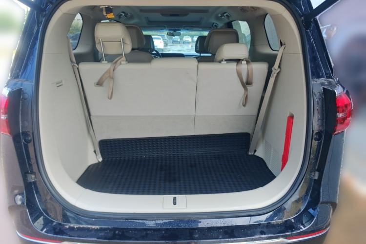 Used Buick GL8 2023 ES Lu Zun Comfort Model Trunk