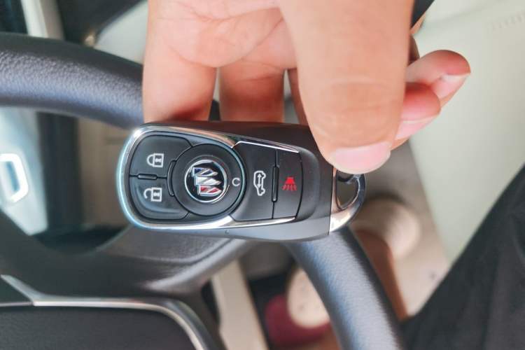 Used Buick GL8 2023 ES Lu Zun Comfort Model Vehicle Key