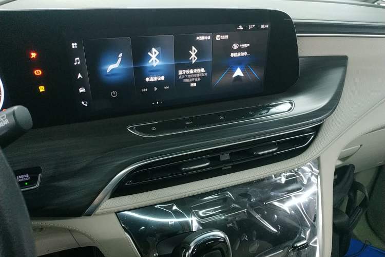 Used Buick GL8 2023 ES Lu Zun Comfort Model Audio And AC Panel