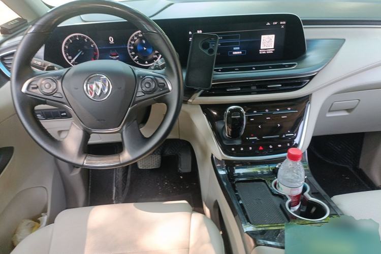 Used Buick GL8 2023 ES Lu Zun Comfort Model Center Console