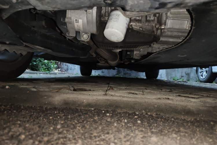 Used Buick GL8 2023 ES Lu Zun Deluxe Model Chassis Front