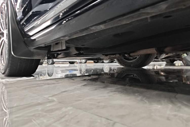 Used Buick GL8 2023 ES Lu Zun Deluxe Model Chassis Front Left