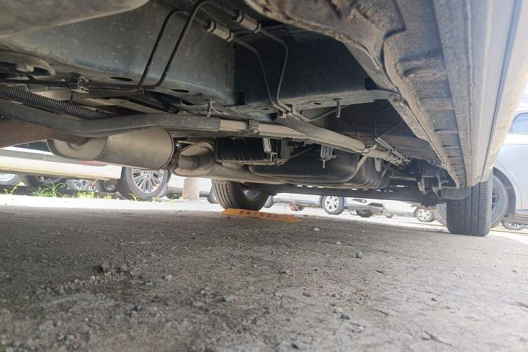 Used Buick GL8 2023 Land Business Class Smart Deluxe Model Chassis Front Left
