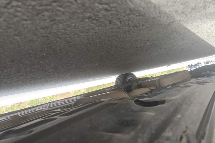 Used Buick GL8 2023 ES Lu Zun Comfort Model Chassis Front Right