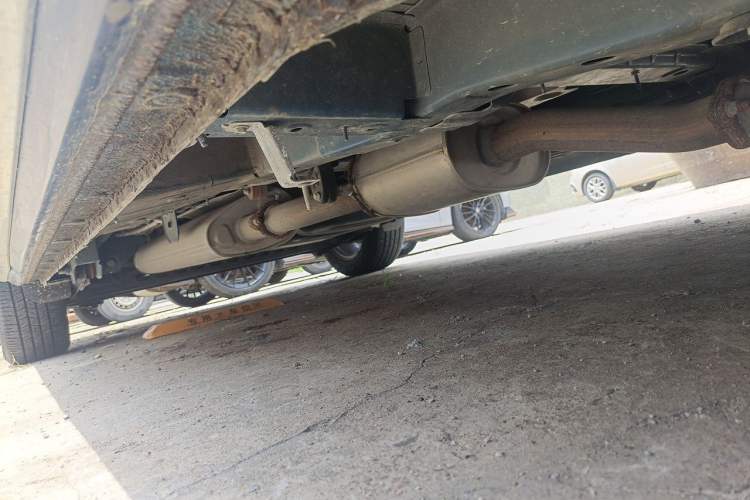 Used Buick GL8 2023 Land Business Class Smart Deluxe Model Chassis Front Right