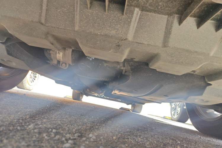 Used Buick GL8 2023 Land Executive Class Deluxe Model Chassis Front