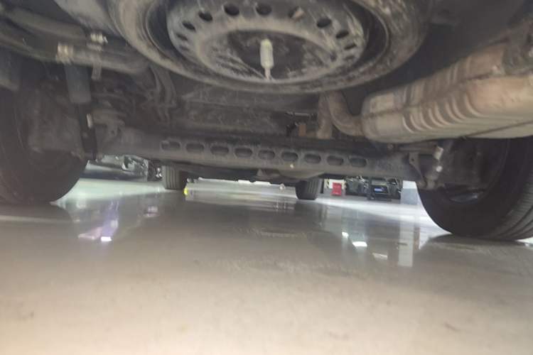 Used Buick GL8 2023 Land Executive Class 652T Luxury Model Chassis Rear