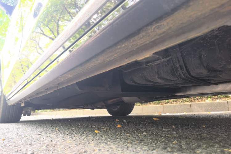 Used Buick GL8 2023 ES Lu Zun Comfort Model Chassis Rear Left