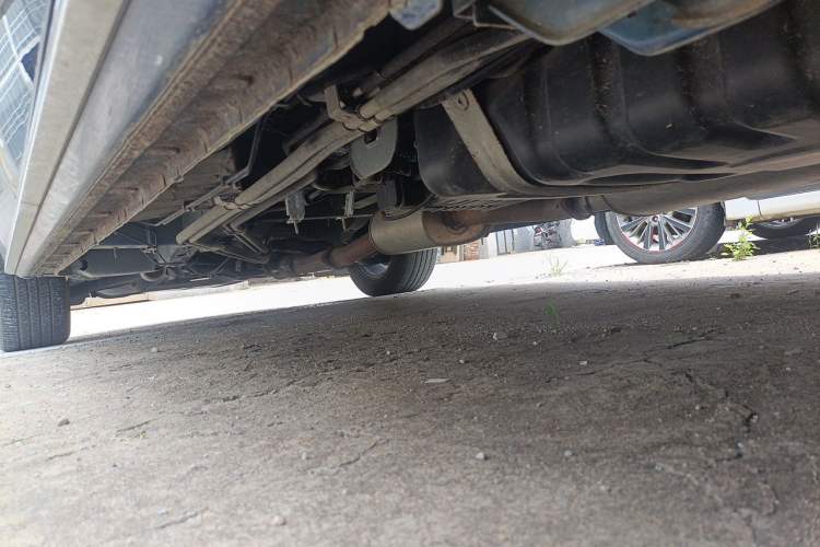 Used Buick GL8 2023 Land Business Class Smart Deluxe Model Chassis Rear Left