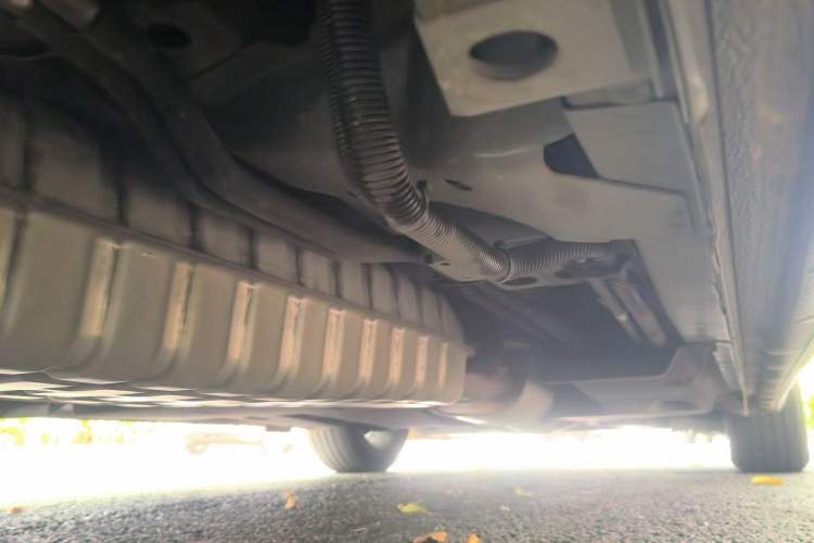 Used Buick GL8 2023 ES Lu Zun Comfort Model Chassis Rear Right