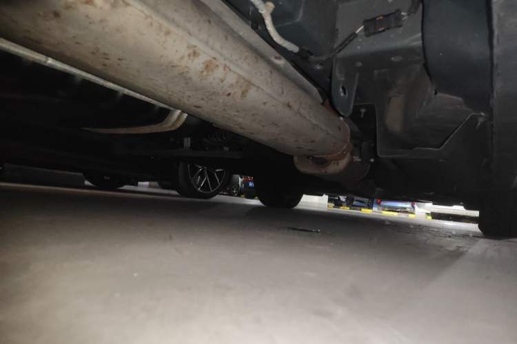 Used Buick GL8 2023 Land Executive Class Smart Enjoyment Model Chassis Rear Right