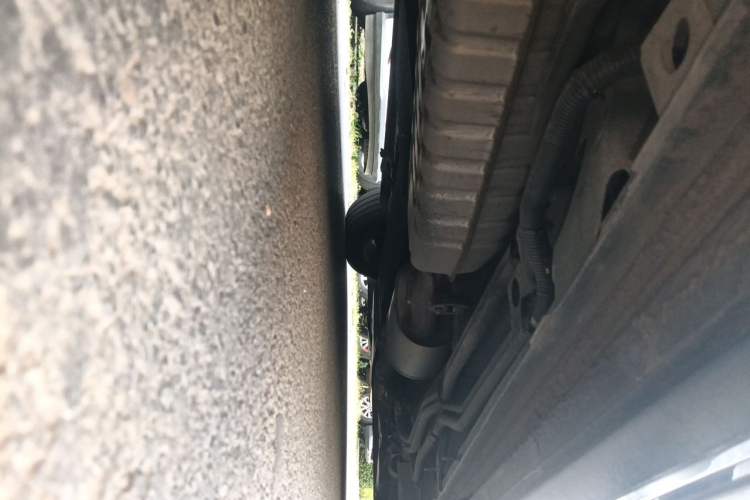 Used Buick GL8 2023 ES Lu Zun Comfort Model Chassis Rear Right