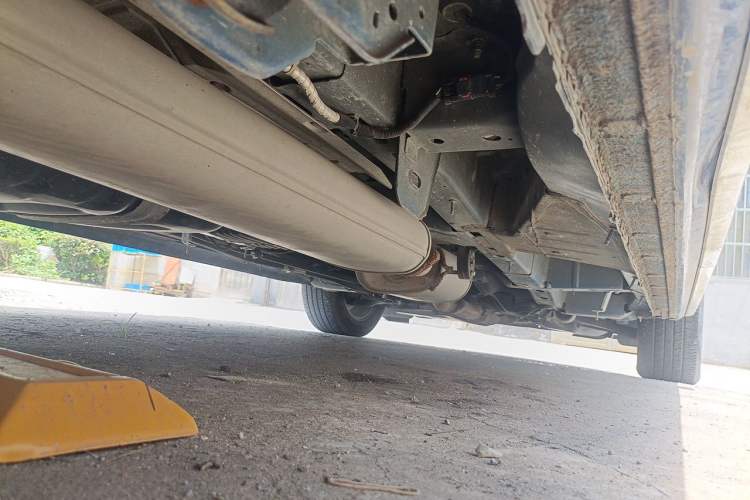 Used Buick GL8 2023 Land Business Class Smart Deluxe Model Chassis Rear Right