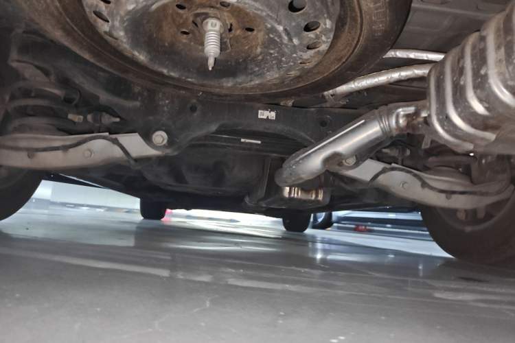 Used Buick GL8 2023 ES Lu Zun Deluxe Model Chassis Rear