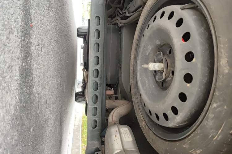 Used Buick GL8 2023 Land Executive Class 652T Smart Luxury Model Chassis Rear