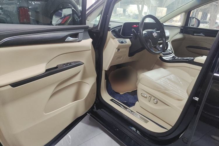 Used Buick GL8 2023 ES Lu Zun Flagship Model Driver Seat