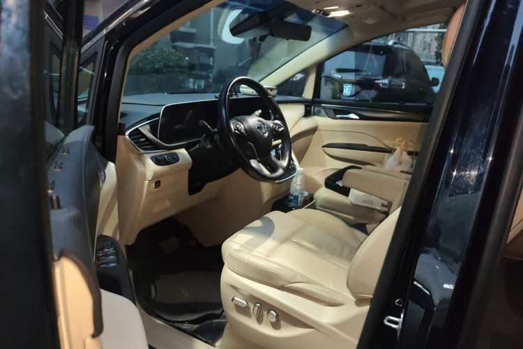 Used Buick GL8 2023 ES Lu Zun Deluxe Model Driver Seat