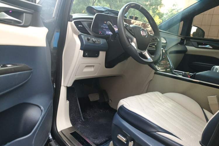 Used Buick GL8 2023 ES Lu Zun Comfort Model Driver Seat