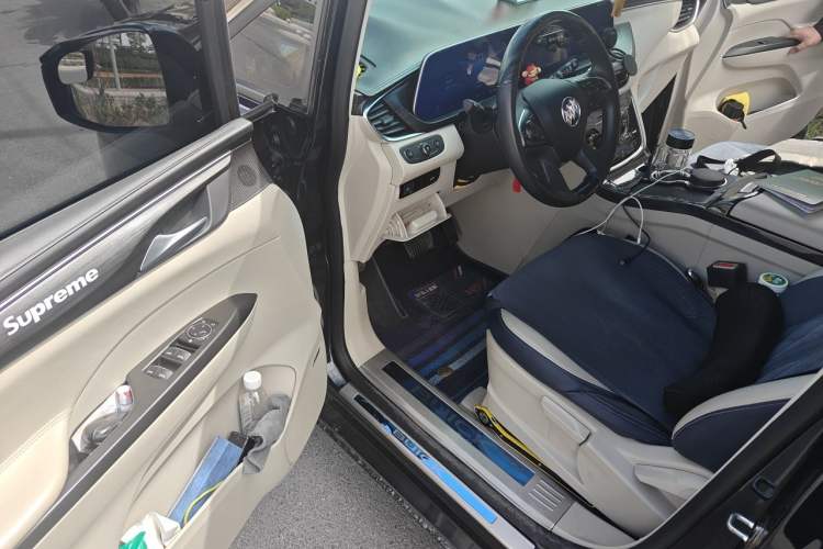 Used Buick GL8 2023 ES Lu Zun Comfort Model Driver Seat