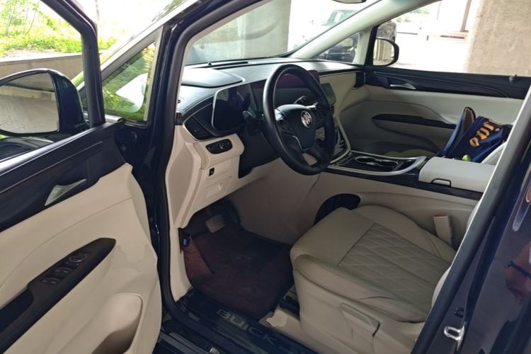 Used Buick GL8 2023 ES Lu Zun Comfort Model Driver Seat