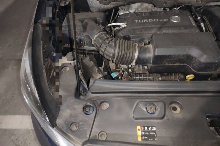 Used Buick GL8 2023 Land Executive Class Smart Enjoyment Model Engine Bay Right