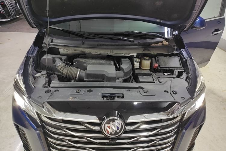 Used Buick GL8 2023 Land Executive Class 652T Luxury Model Engine Bay