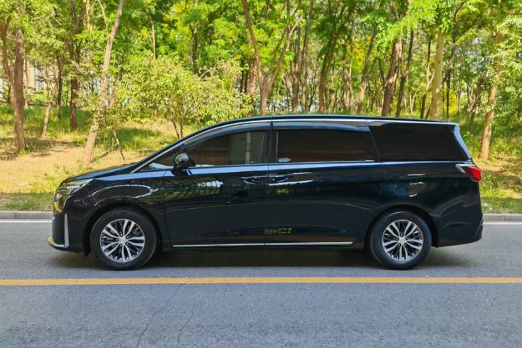 Used Buick GL8 2023 ES Lu Zun Deluxe Model Exterior 2