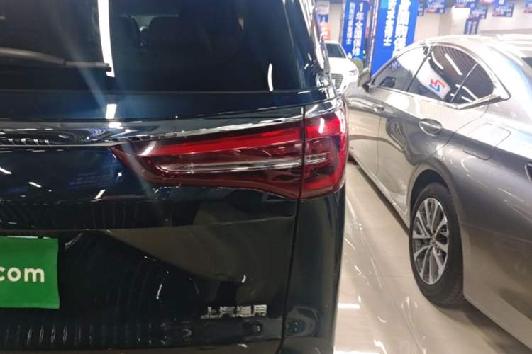 Used Buick GL8 2023 ES Lu Zun Deluxe Model Exterior 3