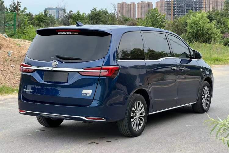 Used Buick GL8 2023 Land Business Class Smart Deluxe Model Exterior 5