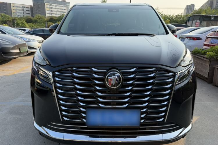 Used Buick GL8 2023 ES Lu Zun Deluxe Model Exterior 6