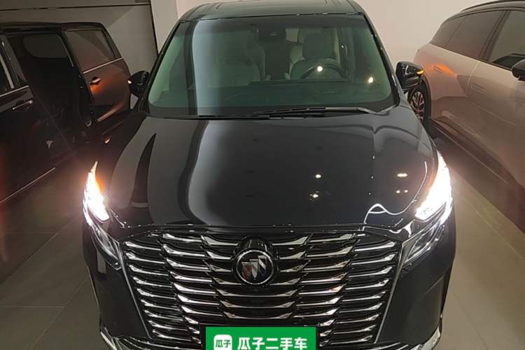 Used Buick GL8 2023 ES Lu Zun Luxury Model Front