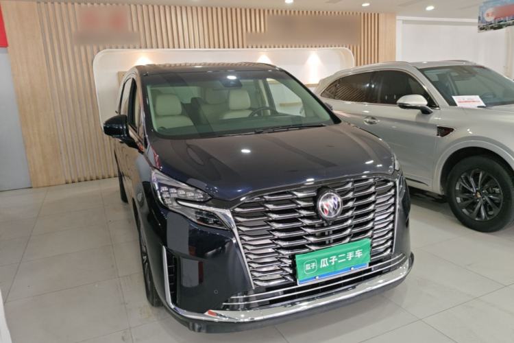 Used Buick GL8 2023 ES Lu Zun Luxury Model Front Right 45 Deg