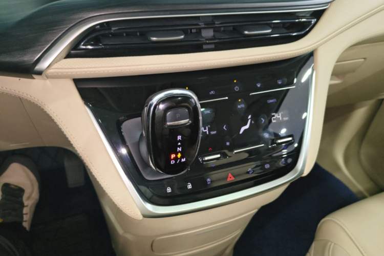 Used Buick GL8 2023 ES Lu Zun Luxury Model Gear Lever