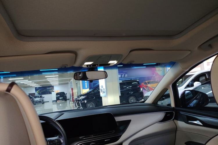 Used Buick GL8 2023 ES Lu Zun Comfort Model Headliner