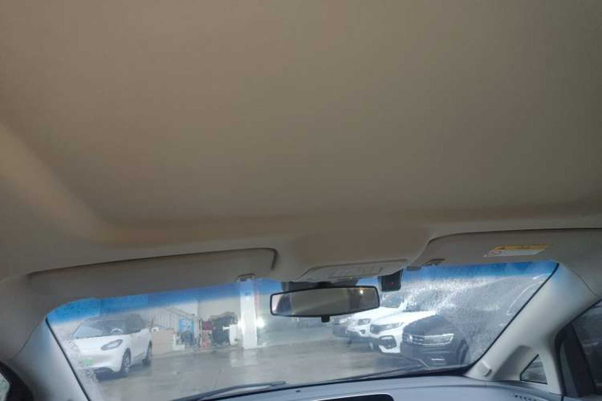 Used Buick GL8 2023 Land Executive Class Smart Enjoyment Model Headliner