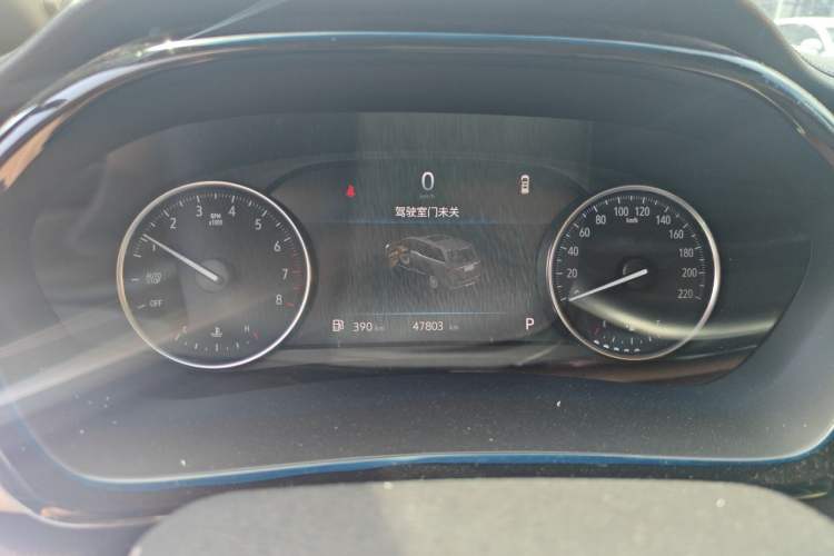 Used Buick GL8 2023 Land Executive Class Deluxe Model Instrument Cluster